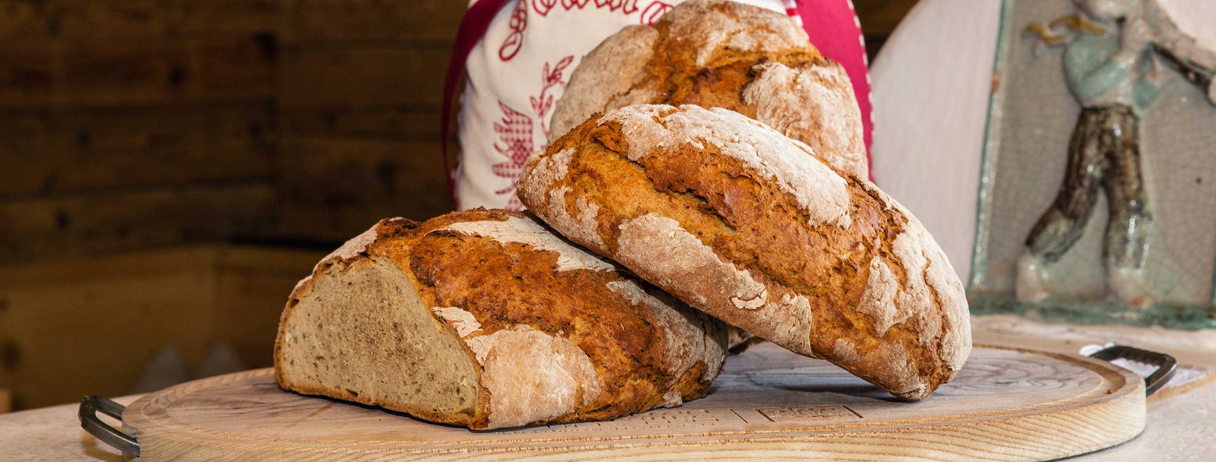 Sattelbergalm-Header-Kulinarik-Bauernbrot